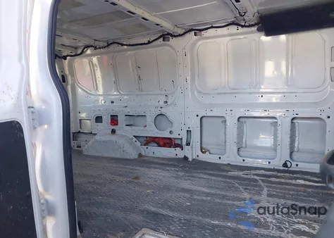 2016 Ford Transit-250 z USA, uszkodzony, nr VIN 1FTYR2ZM9GKA78804